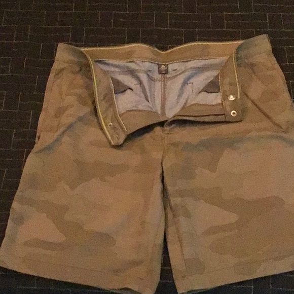 Alpine Design shorts - Picture 2 of 6